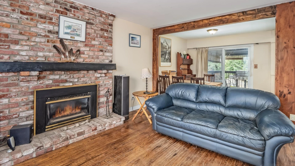Breakfast Nook Photo of 11891 No. 2 Road, Richmond, BC