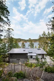 4219 Francis Peninsula Road, Pender Harbour, BC, Pender Harbour — Single Family Residence for sale