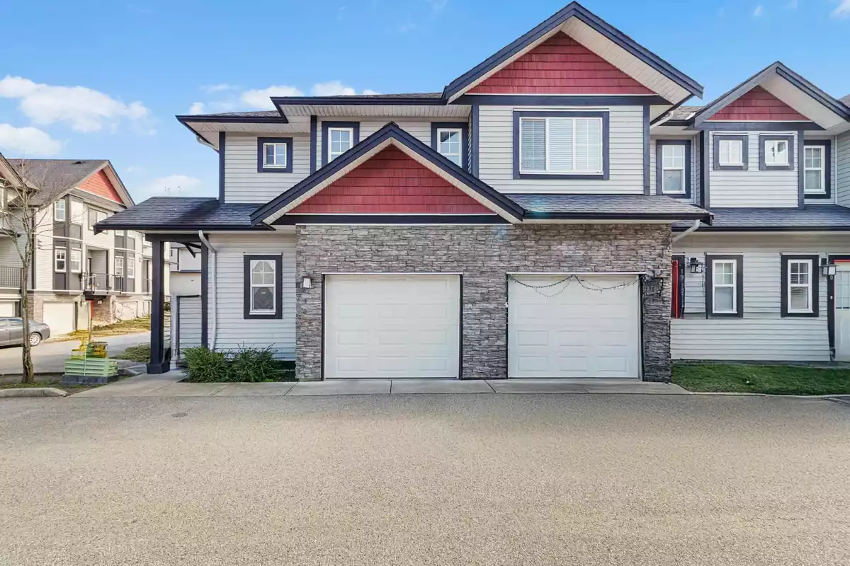 Exterior Rear Photo of 18 31235 Upper Maclure Road, Abbotsford, BC