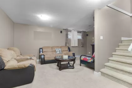 Entry Foyer Photo of 18 31235 Upper Maclure Road, Abbotsford, BC
