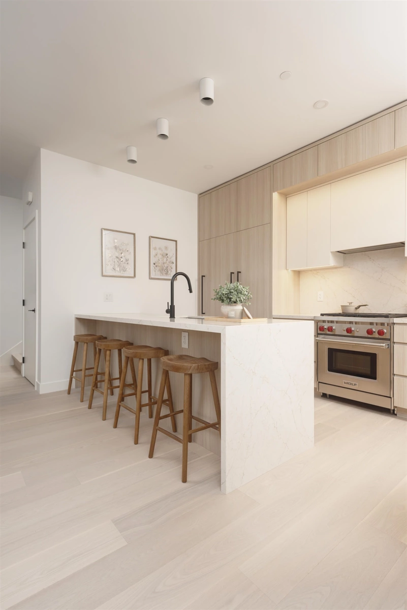 Dining Area Photo of 2 2755 W 11th Avenue, Vancouver, BC