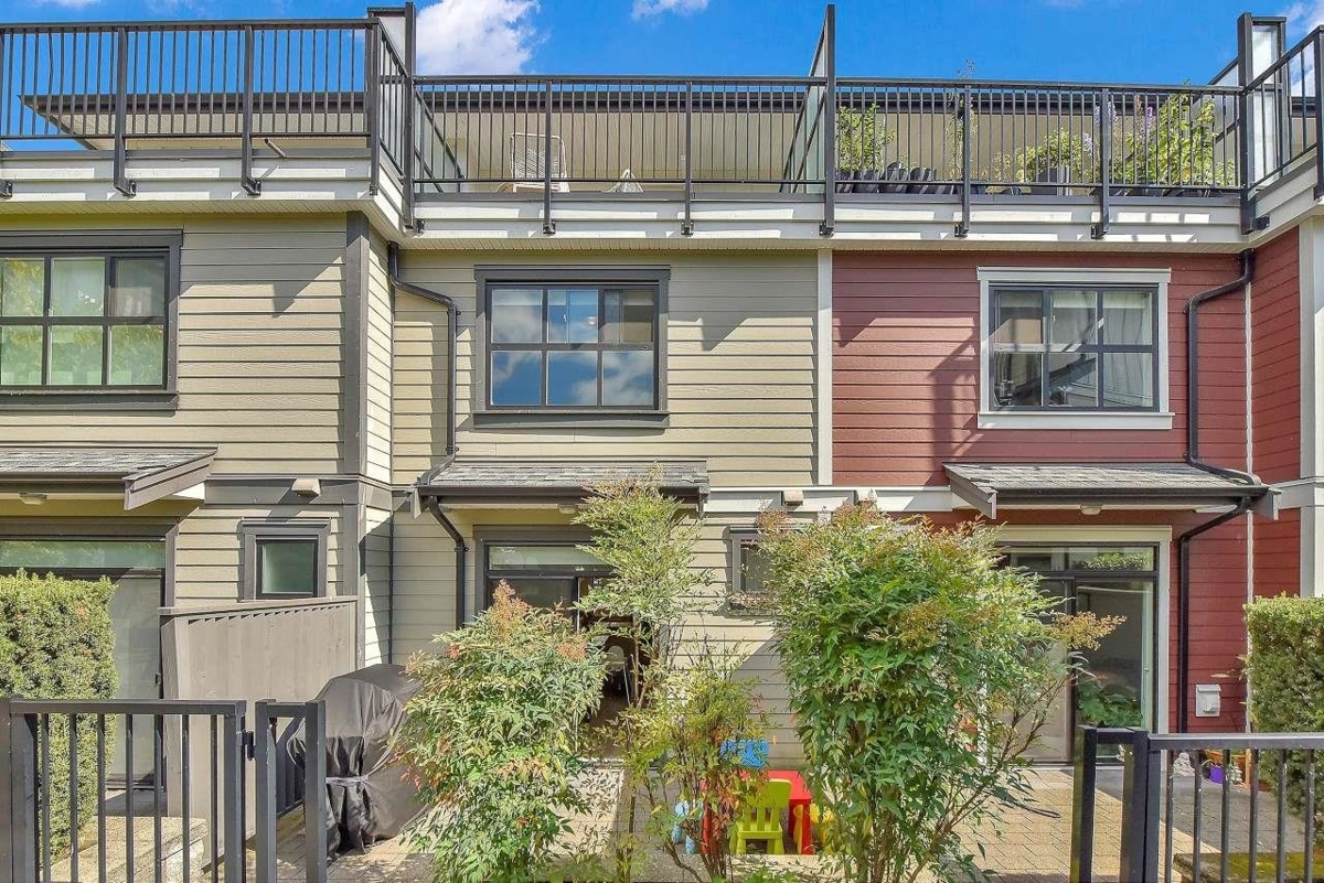 Laundry Room Photo of 6 7039 Macpherson Avenue, Burnaby, BC