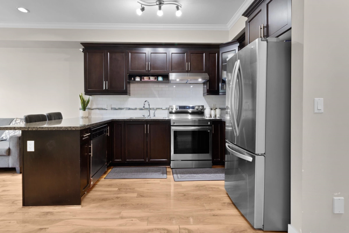 Breakfast Nook Photo of 42 9405 121 Street, Surrey, BC