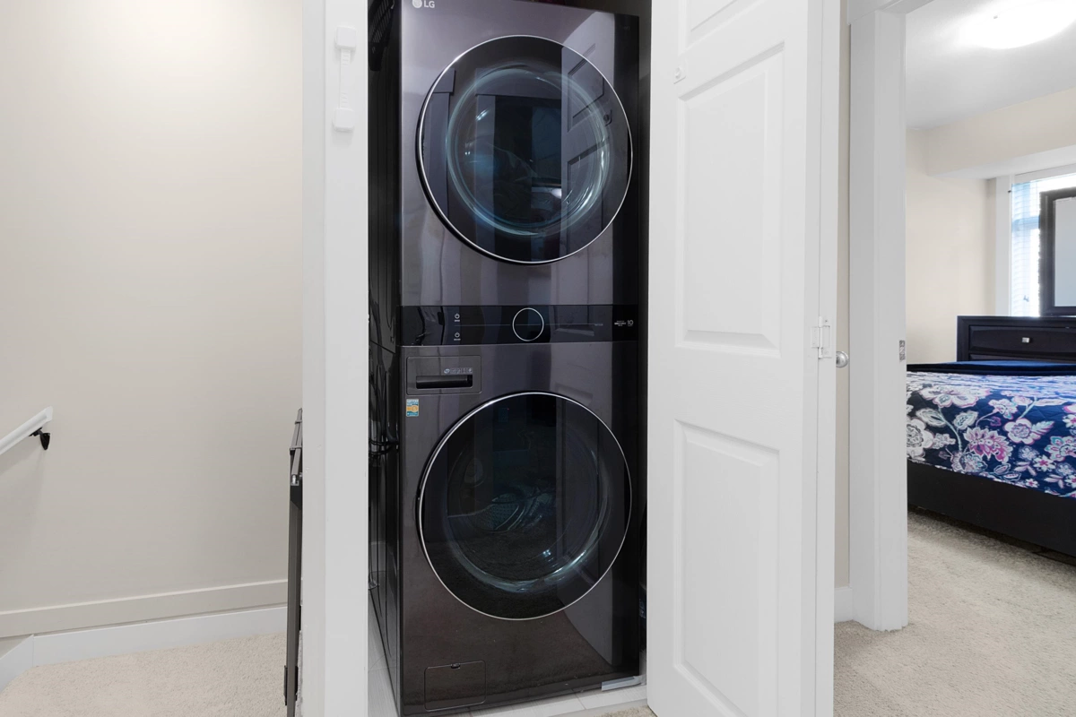 Guest Bathroom Photo of 42 9405 121 Street, Surrey, BC