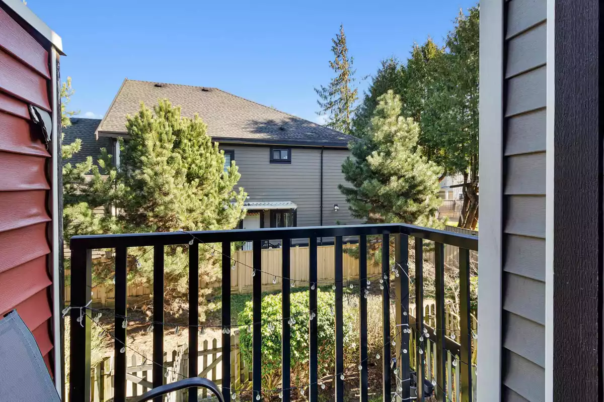 Hallway Photo of 42 9405 121 Street, Surrey, BC