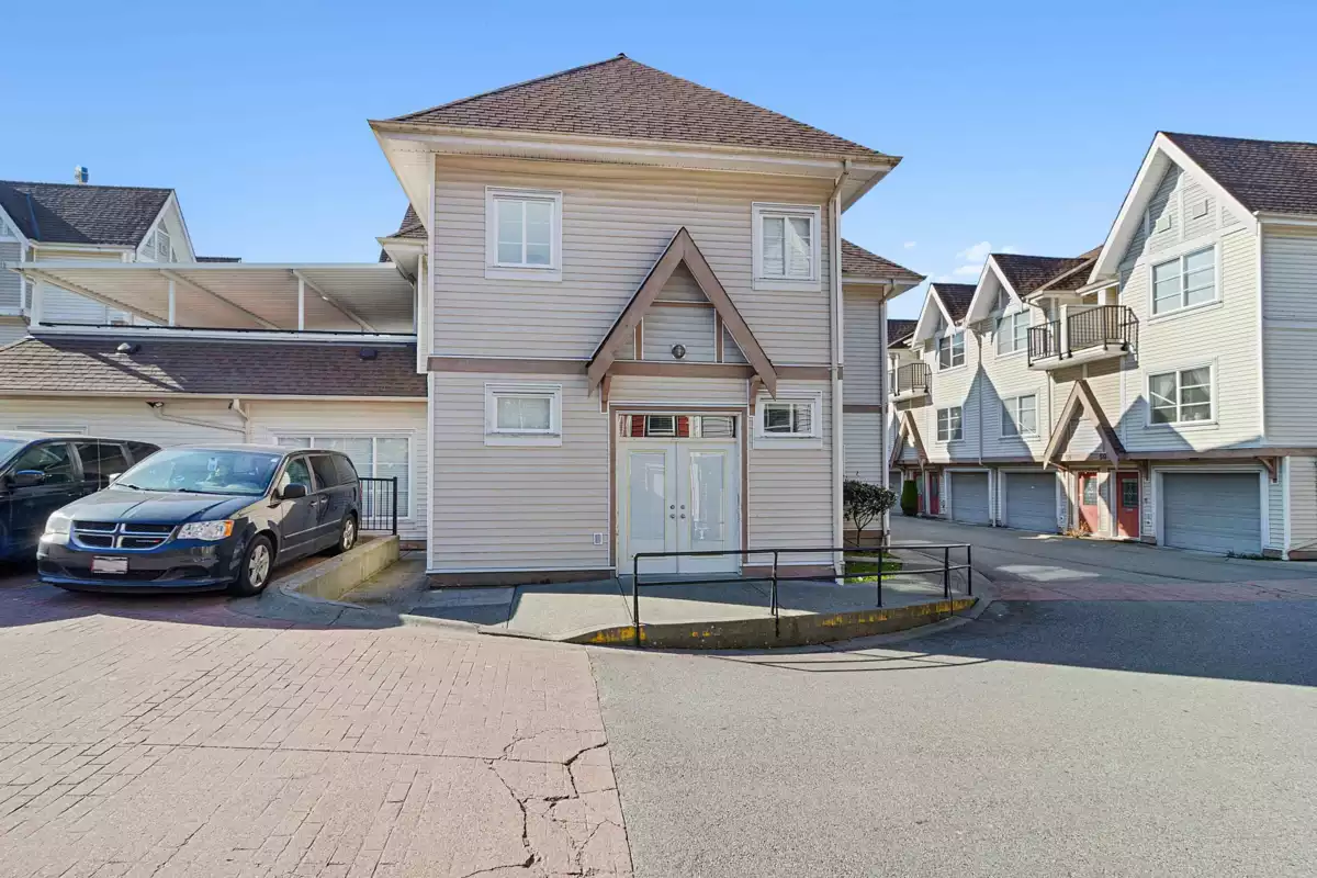 Staircase Photo of 42 9405 121 Street, Surrey, BC