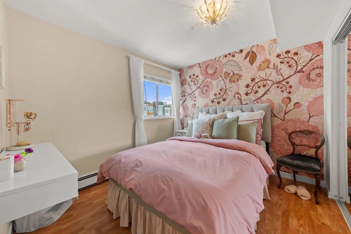 Bedroom 2 Photo of 305 33 N Templeton Drive, Vancouver, BC