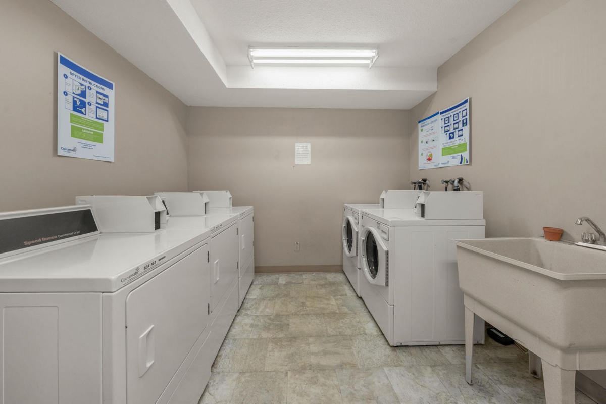 Powder Room Photo of 305 33 N Templeton Drive, Vancouver, BC