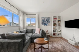 305 33 N Templeton Drive, Vancouver, BC