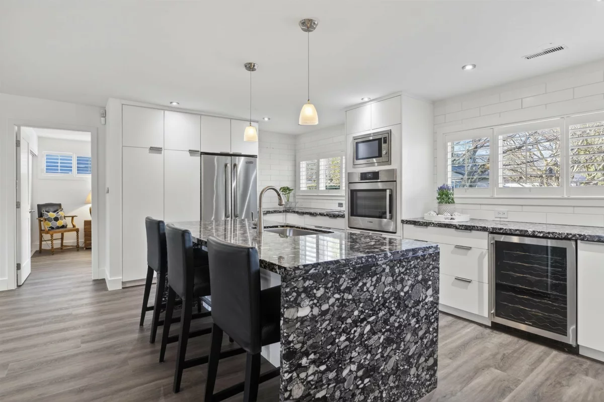 Dining Area Photo of 1375 Mcbride Street, North Vancouver, BC