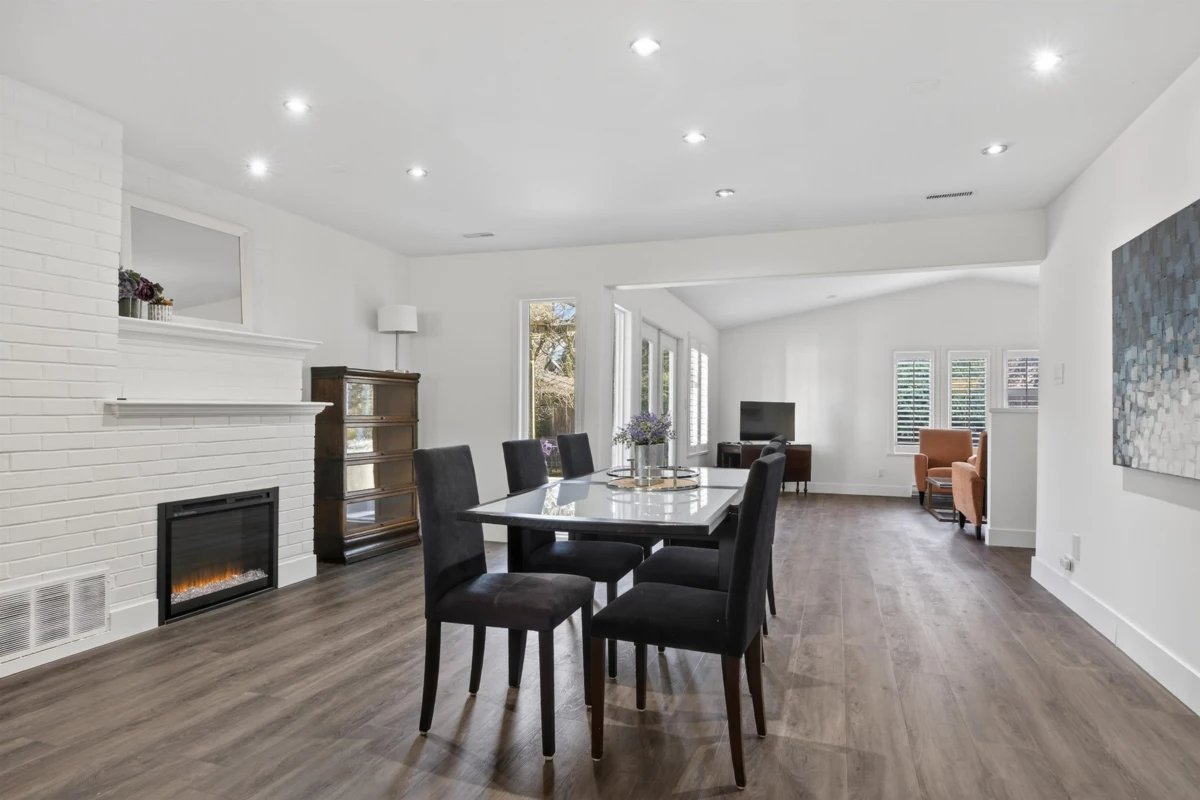 Pantry Photo of 1375 Mcbride Street, North Vancouver, BC