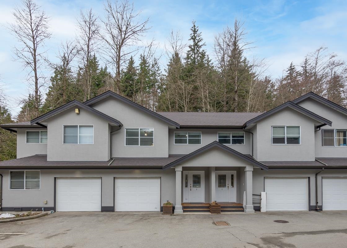 Laundry Room Photo of 2 38247 Westway Avenue, Squamish, BC