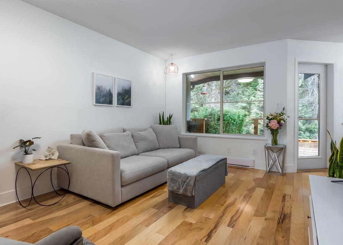 Primary Bathroom Photo of 2 38247 Westway Avenue, Squamish, BC
