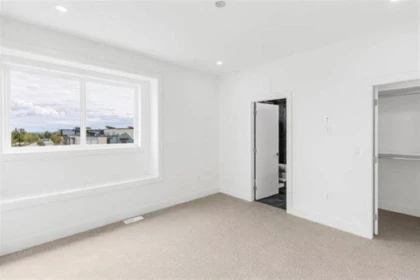 Loft / Bonus Room Photo of 19415 70 Avenue, Surrey, BC