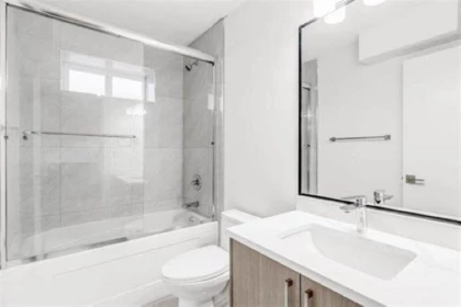Swimming Pool Photo of 19415 70 Avenue, Surrey, BC