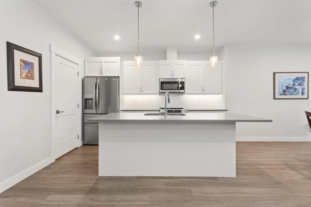 Dining Area Photo of 65553 Skylark Lane, Hope, BC