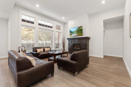 Breakfast Nook Photo of 65553 Skylark Lane, Hope, BC