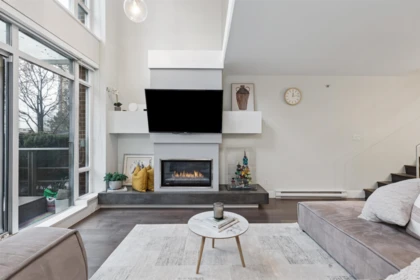 863 Richards Street, Vancouver, BC, Vancouver — Townhouse for sale
