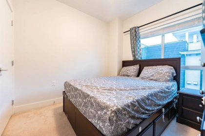 Entry Foyer Photo of 180 2277 Oak Meadows Drive, Surrey, BC