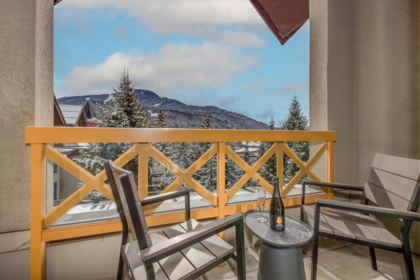 Breakfast Nook Photo of 1611 4308 Main Street, Whistler, BC
