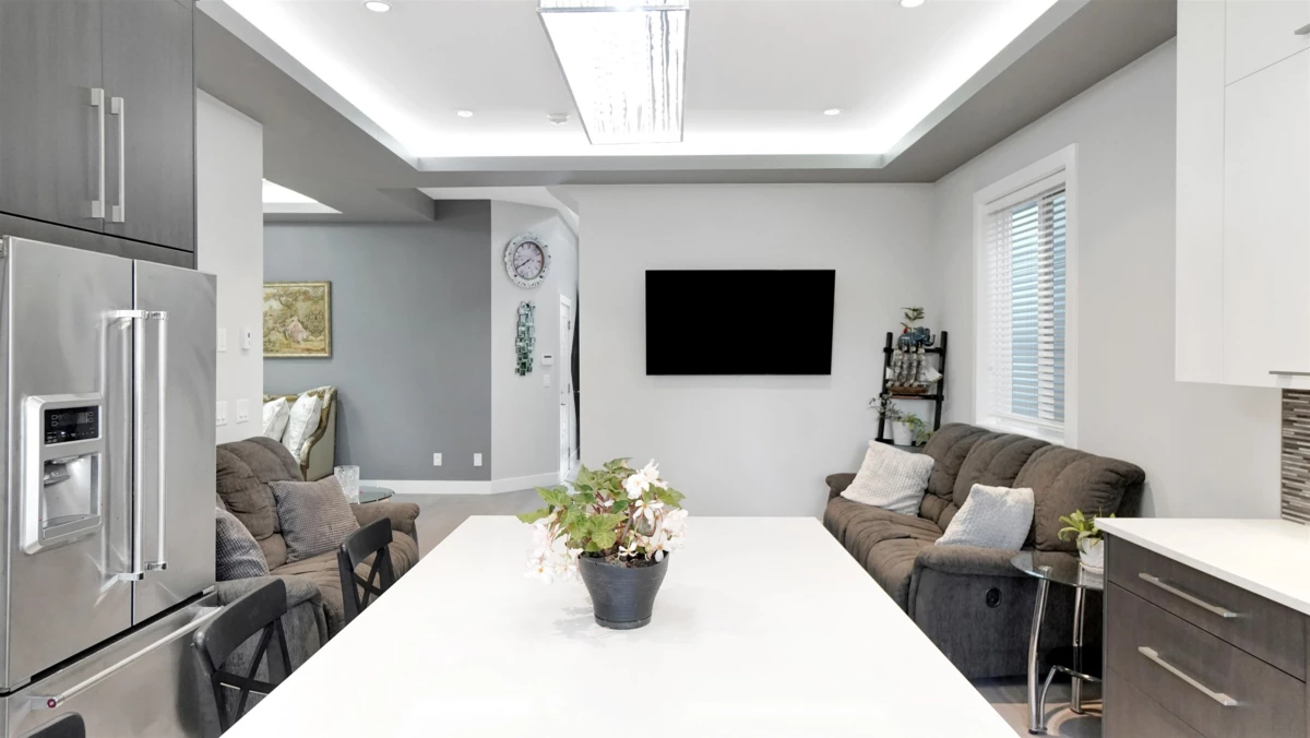 Dining Area Photo of 3474 Gislason Avenue, Coquitlam, BC