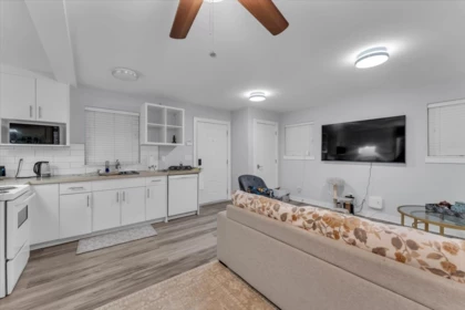 Garage Interior Photo of 3474 Gislason Avenue, Coquitlam, BC