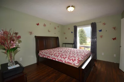 Bedroom 2 Photo of 633 Douglas Street, Hope, BC