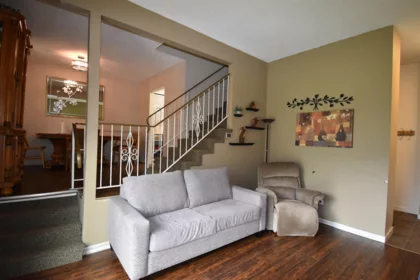 Breakfast Nook Photo of 633 Douglas Street, Hope, BC