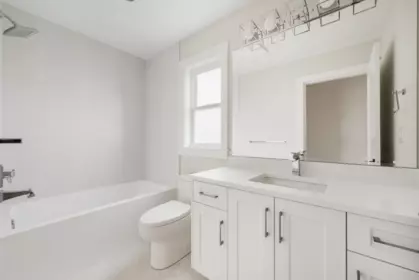 Laundry Room Photo of 16742 20a Avenue, Surrey, BC