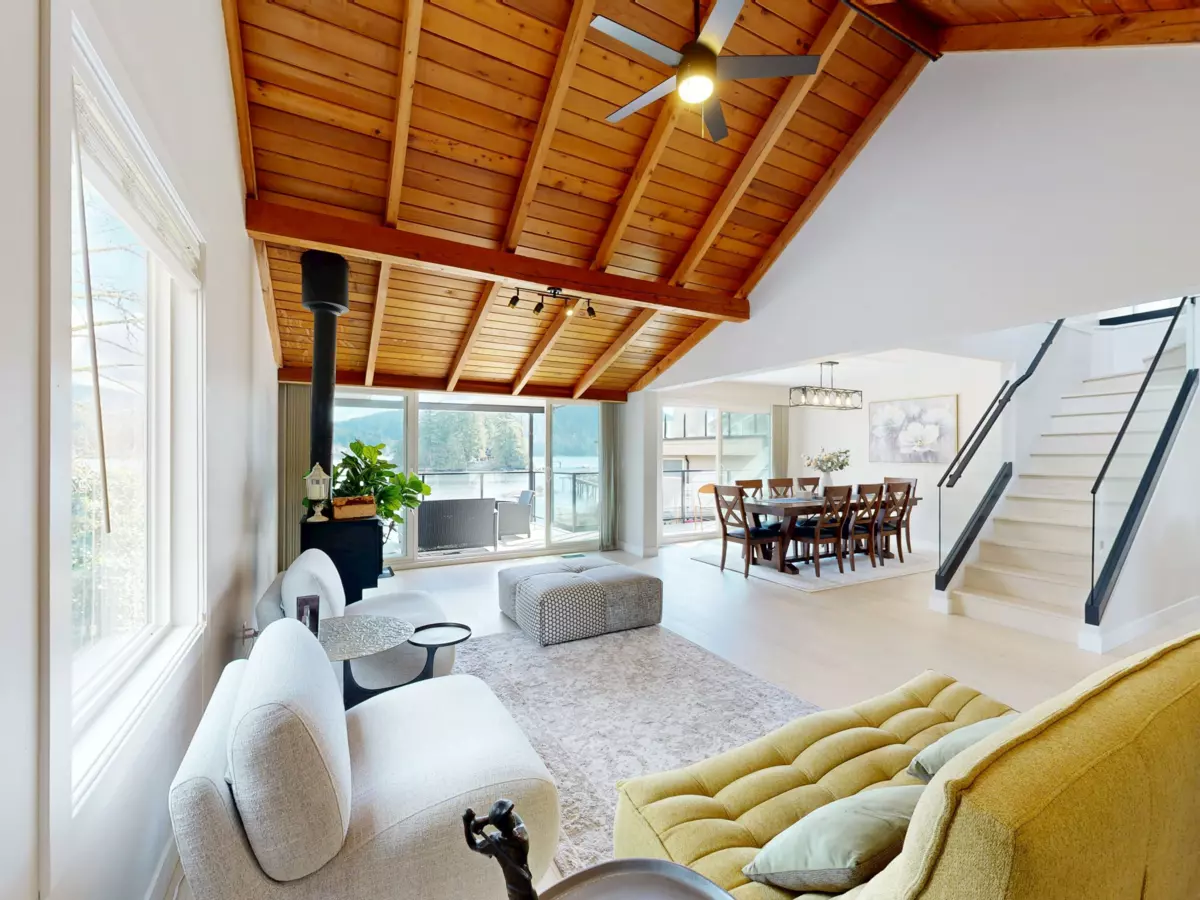 Family Room Photo of 4545 Strathcona Road, North Vancouver, BC