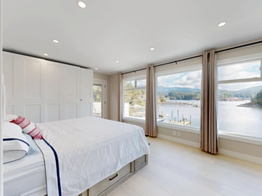 Guest Bathroom Photo of 4545 Strathcona Road, North Vancouver, BC