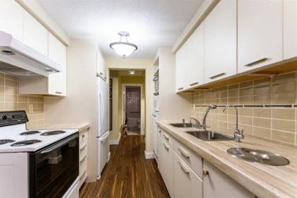 Walk-In Closet Photo of 224 7055 Wilma Street, Burnaby, BC