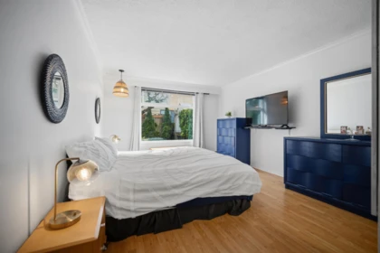 Bedroom 4 Photo of 101 1331 Foster Street, Surrey, BC