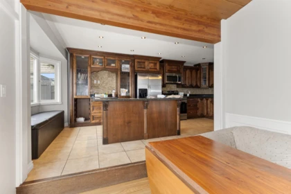 Kitchen Island Photo of 11875 99a Avenue, Surrey, BC