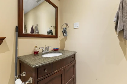 Mudroom Photo of 11875 99a Avenue, Surrey, BC