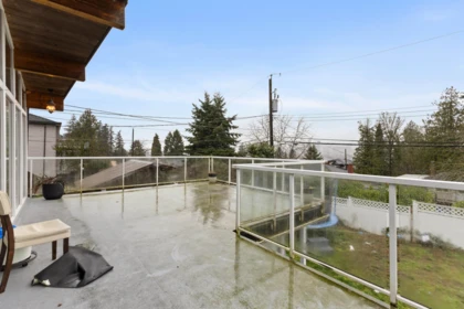 Walk-In Closet Photo of 11875 99a Avenue, Surrey, BC