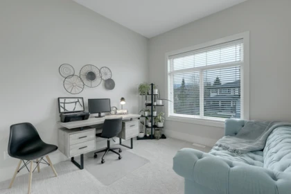 Mudroom Photo of 8559 Benedict Boulevard, Mission, BC