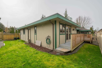 Garden / Landscaping Photo of 10523 Fraserglen Drive, Surrey, BC
