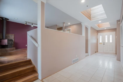 Powder Room Photo of 10523 Fraserglen Drive, Surrey, BC
