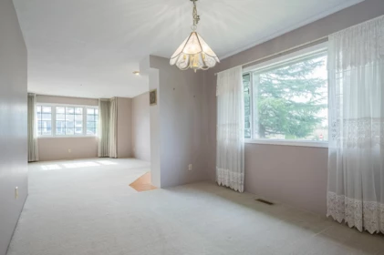 Primary Bedroom Photo of 10523 Fraserglen Drive, Surrey, BC