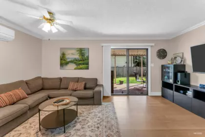 Kitchen Island Photo of 6717 141 Street, Surrey, BC