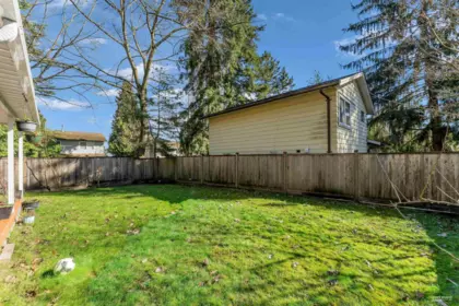 Mudroom Photo of 6717 141 Street, Surrey, BC