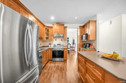 Primary Bathroom Photo of 35 6195 168 Street, Surrey, BC