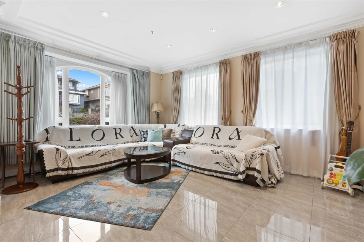 Family Room Photo of 1356 E 62nd Avenue, Vancouver, BC