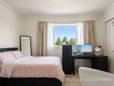 18267 64 Avenue, Surrey, BC, Surrey — Single Family Residence for sale
