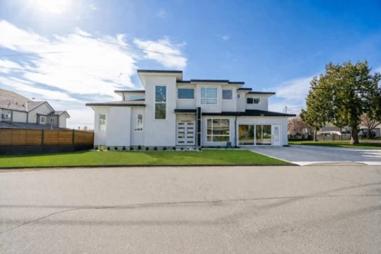 9185 139 Street, Surrey, BC, Surrey — Single Family Residence for sale