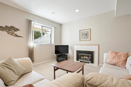 Garden / Landscaping Photo of 12708 17a Avenue, Surrey, BC