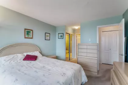 Loft / Bonus Room Photo of 906 6622 Southoaks Crescent, Burnaby, BC