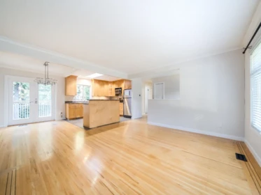 Entry Foyer Photo of 12569 26 Avenue, Surrey, BC