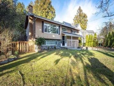 Fitness Center Photo Near 12569 26 Avenue, Surrey, BC